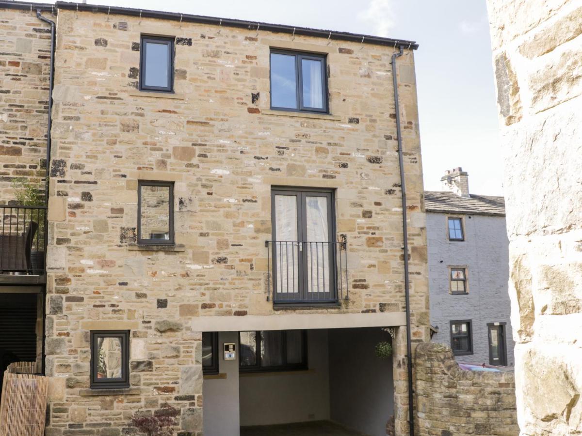 Villa 9 Navigation Square Skipton Exterior foto